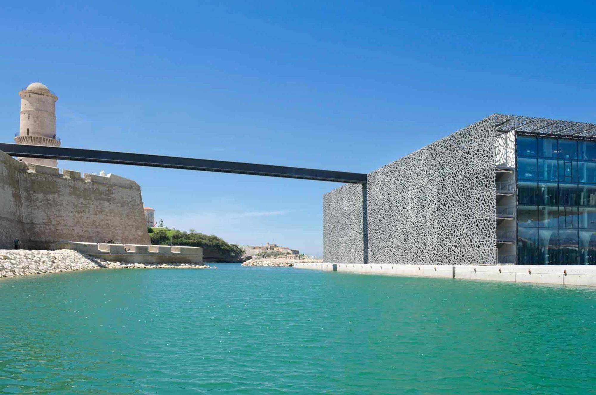 Centre Vieux Port Marseilles